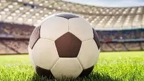 “河北足球普及工程助力民众共赴绿茵场”